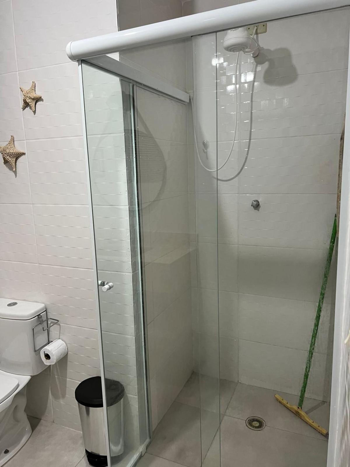 Apartamento Recém-Reformado! Amplo e Belíssimo! - 3 quadras do mar! Guarujá Esterno foto
